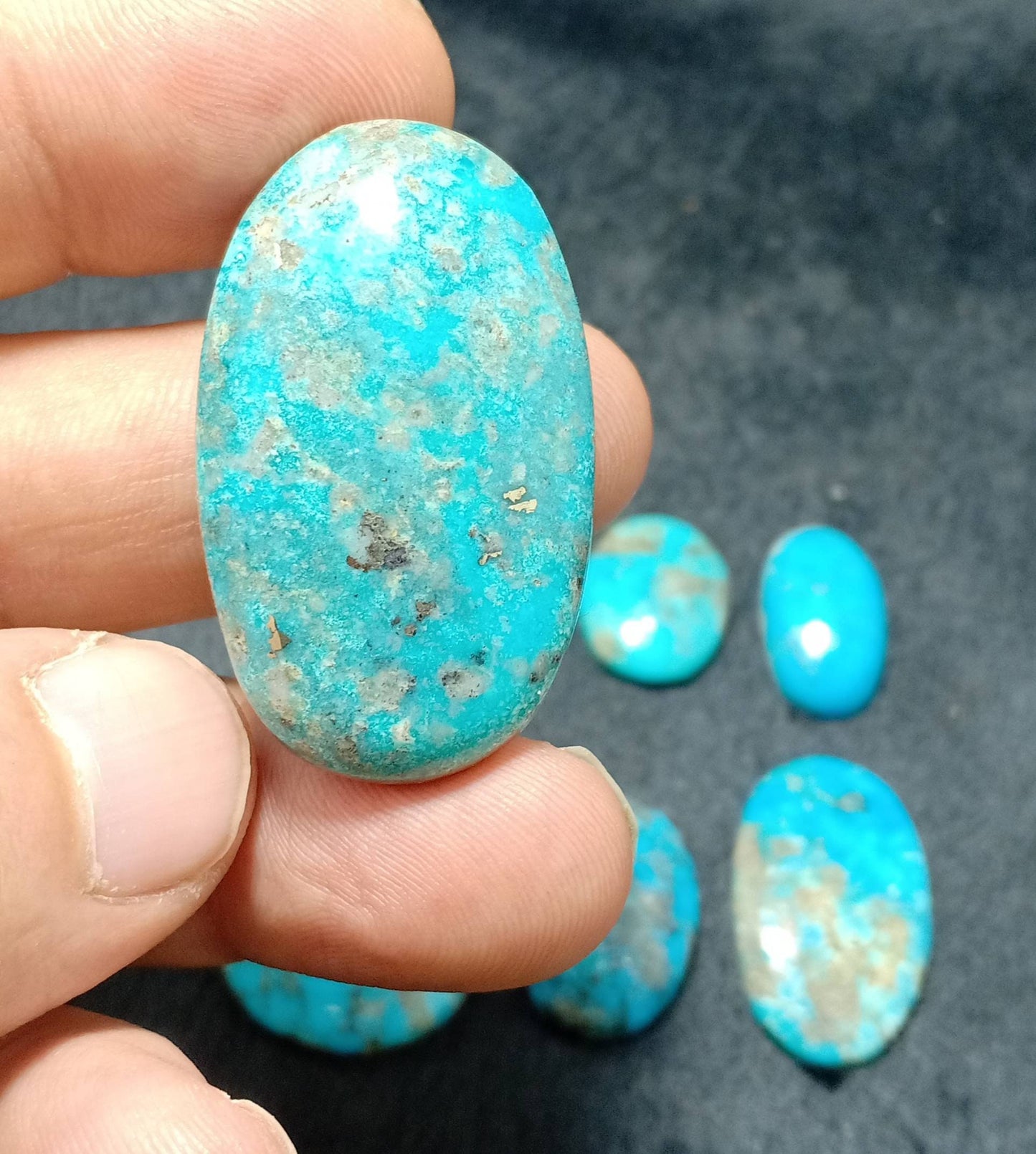 An amazing  lot of 8 turquoise Cabochons 51 grams