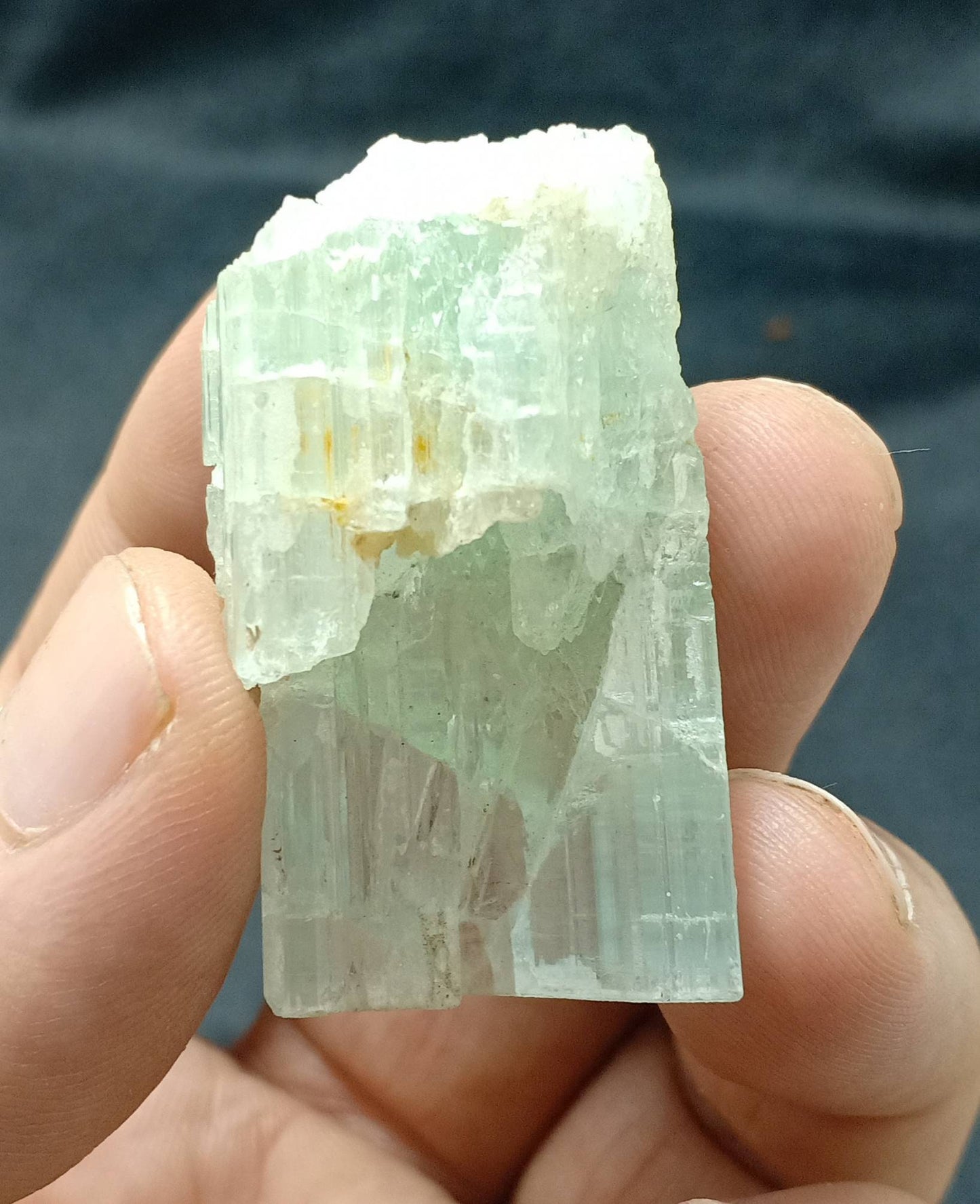 Naturally terminated Aquamarine floater Crystal 33 grams