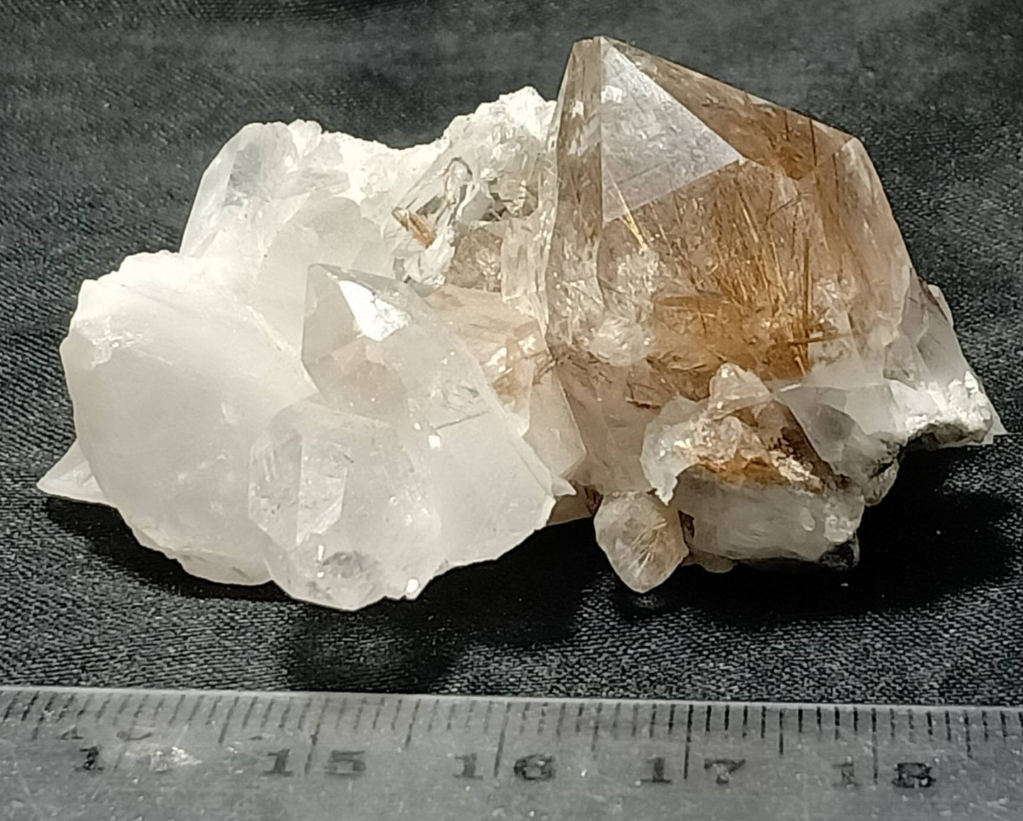 An amazing specimen of Rutile included quartz Crystals 61 grams
