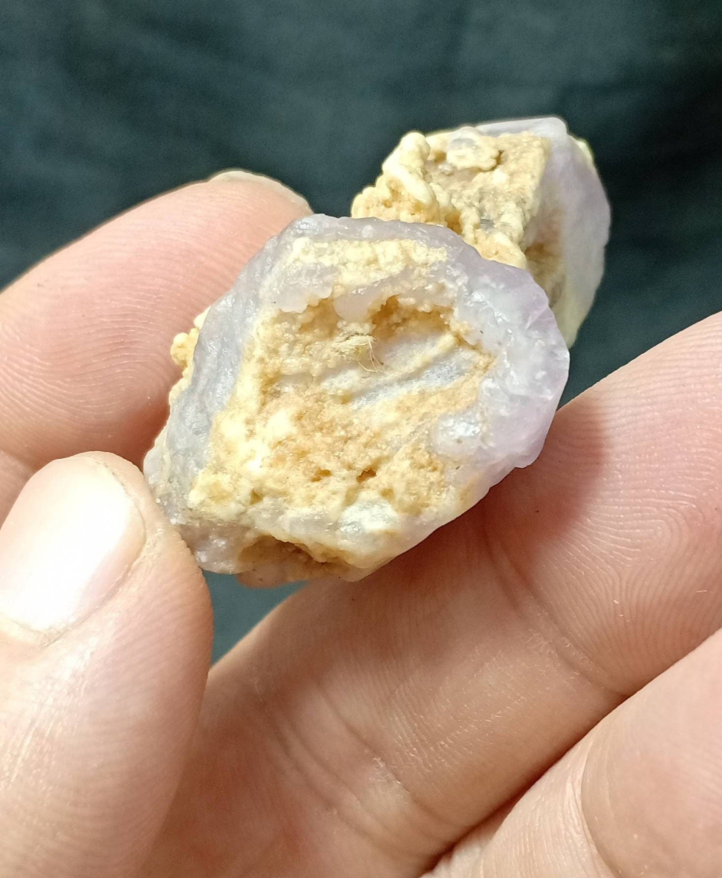 An amazing Fluorescent Apatite with combined albite 34 grams