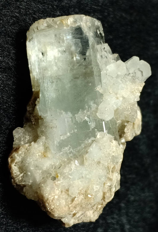 An amazing Aquamarine Crystals specimen with associated Muscovite 15 grams
