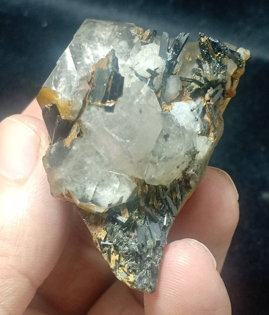 Single beautiful aesthetic aegirine crystals specimen with combined terminated quartz crystals 69 grams