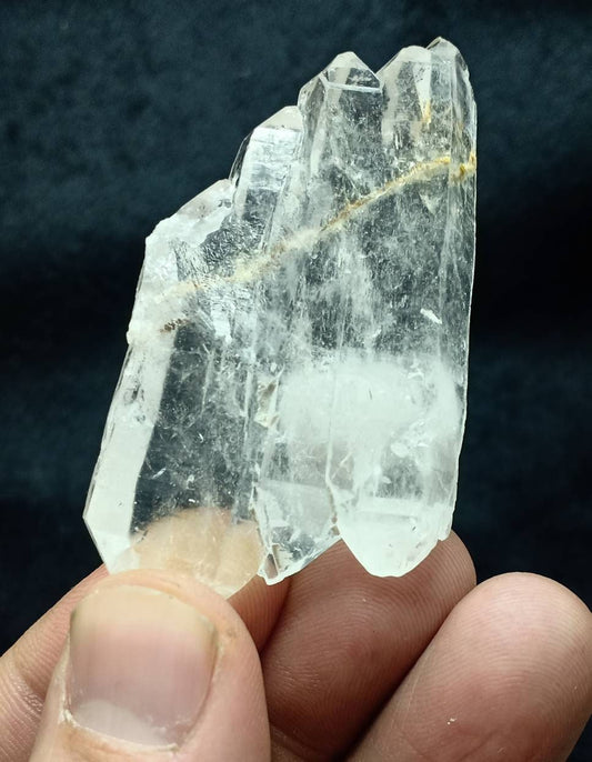 Single beautiful aesthetic specimen of clear quartz crystals with Faden and chlorite  inclusions 43 grams
