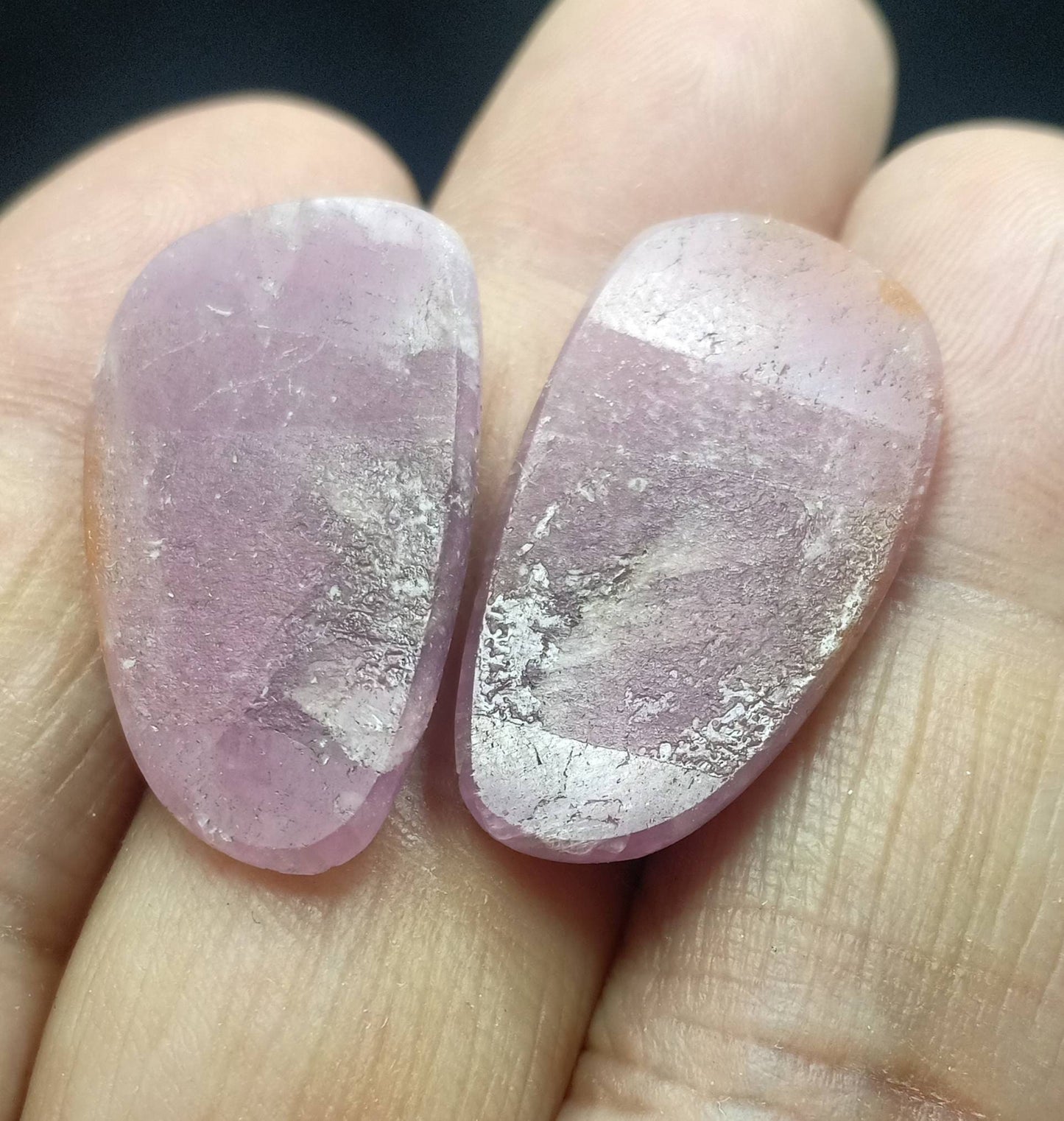 Amazing beautiful pair of rose cut sapphire 51 carats
