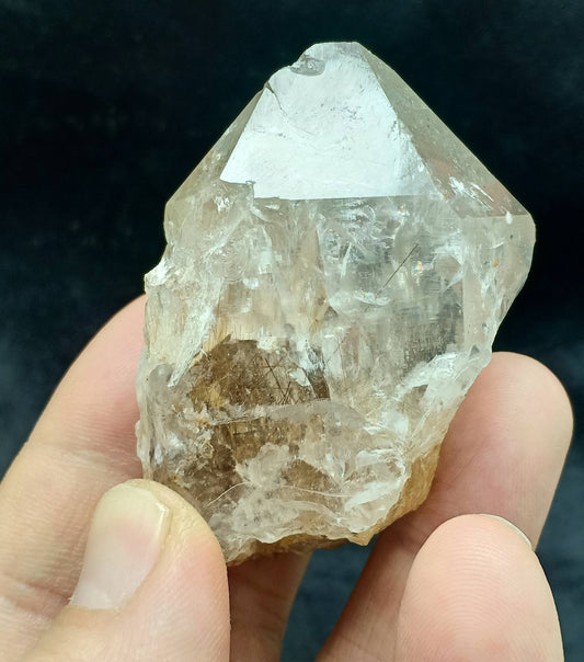 Rutile included quartz Crystal 135 grams