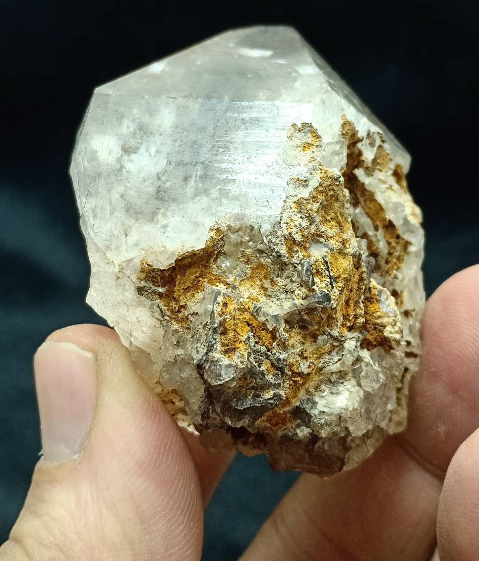Rutile included quartz Crystal 135 grams