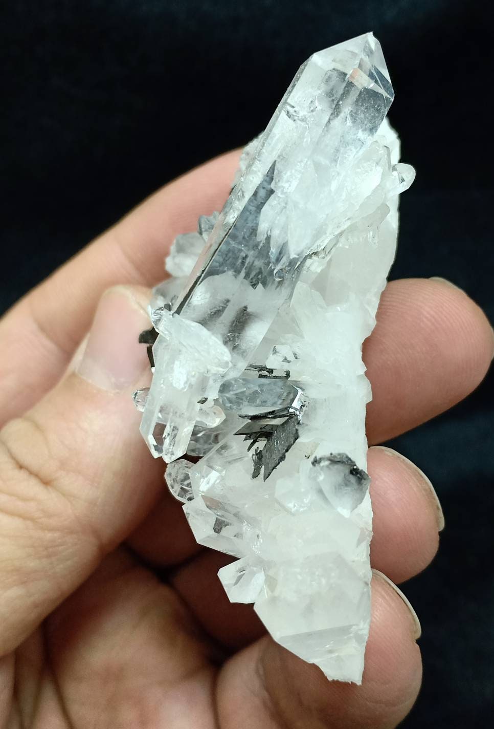 Single beautiful brookite included Quartz Crystals cluster on matrix 62 grams