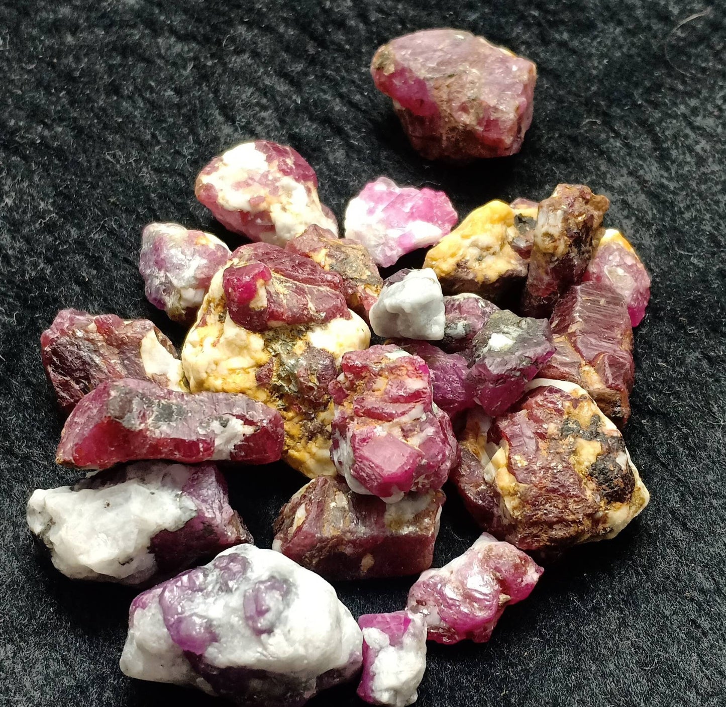 Ruby Crystals lot 119g