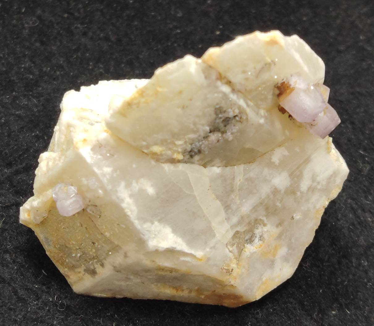 An amazing specimen of purple Apatite crystals on matrix with quartz 70 grams