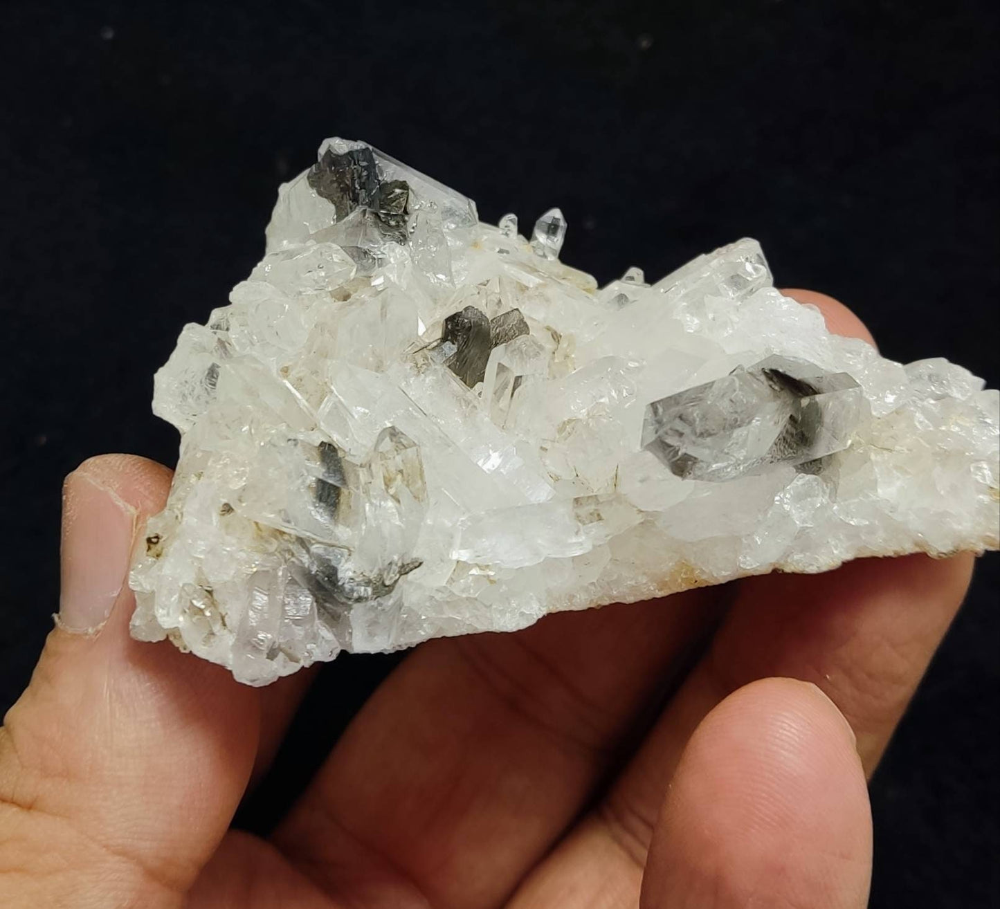 Terminated brookite Quartz Crystals specimen 62 grams