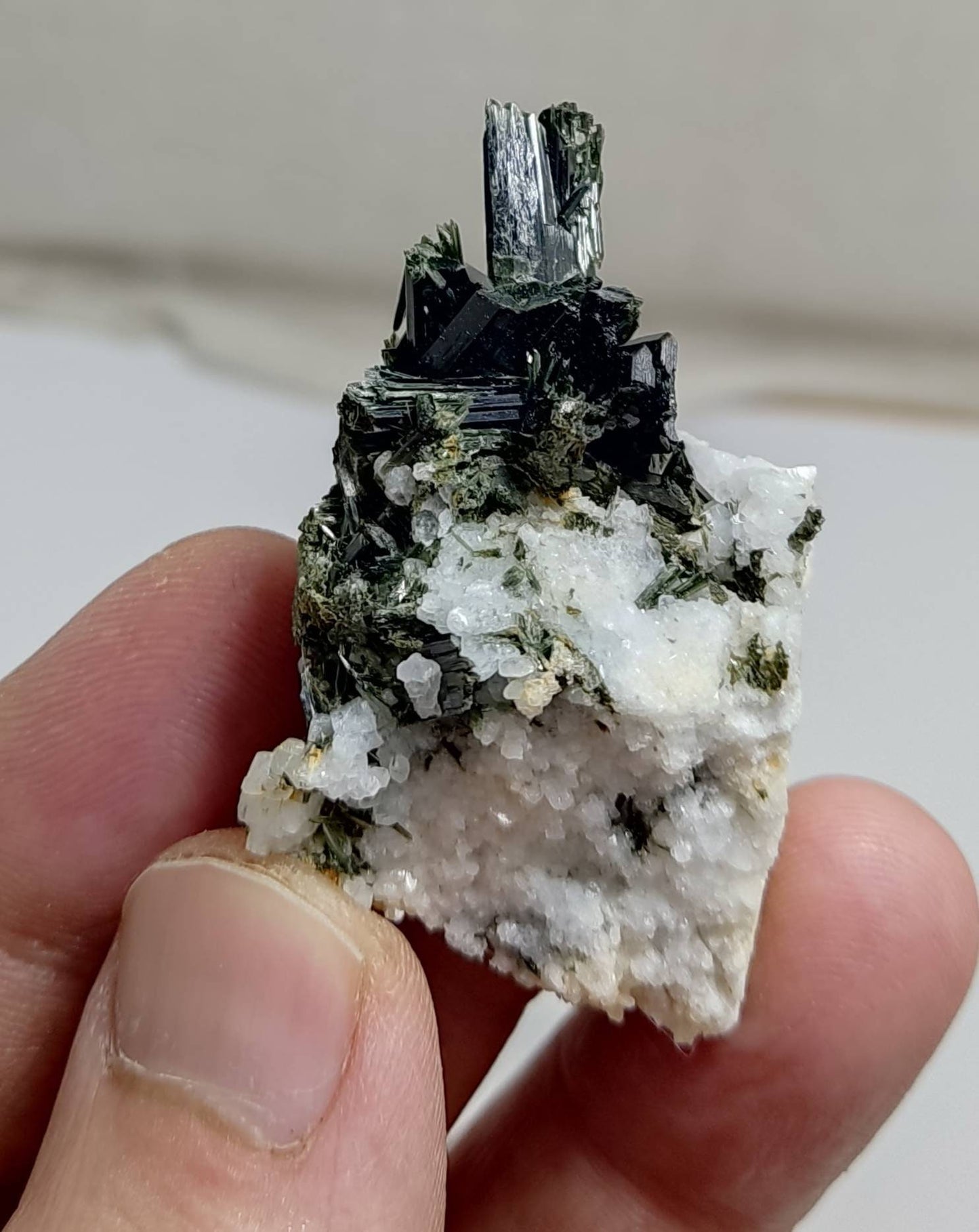 Single beautiful aesthetic aegirine crystals on matrix specimen 32 grams