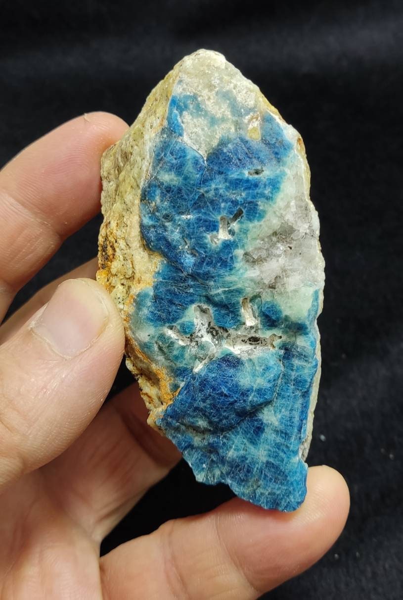 Amazing specimen of fluorescent Lazurite on matrix with pyrite 155 grams