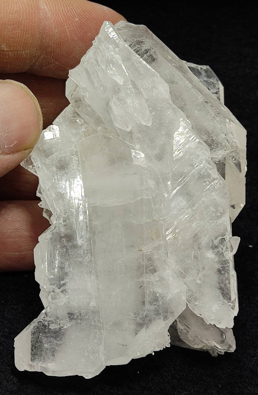 Single beautiful terminated Faden Quartz crystals cluster 114 grams