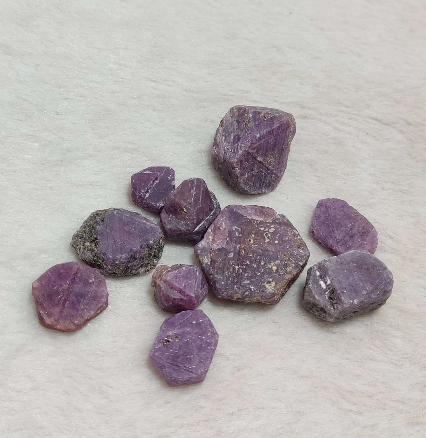 Record Keepers Ruby Crystals lot 41 grams