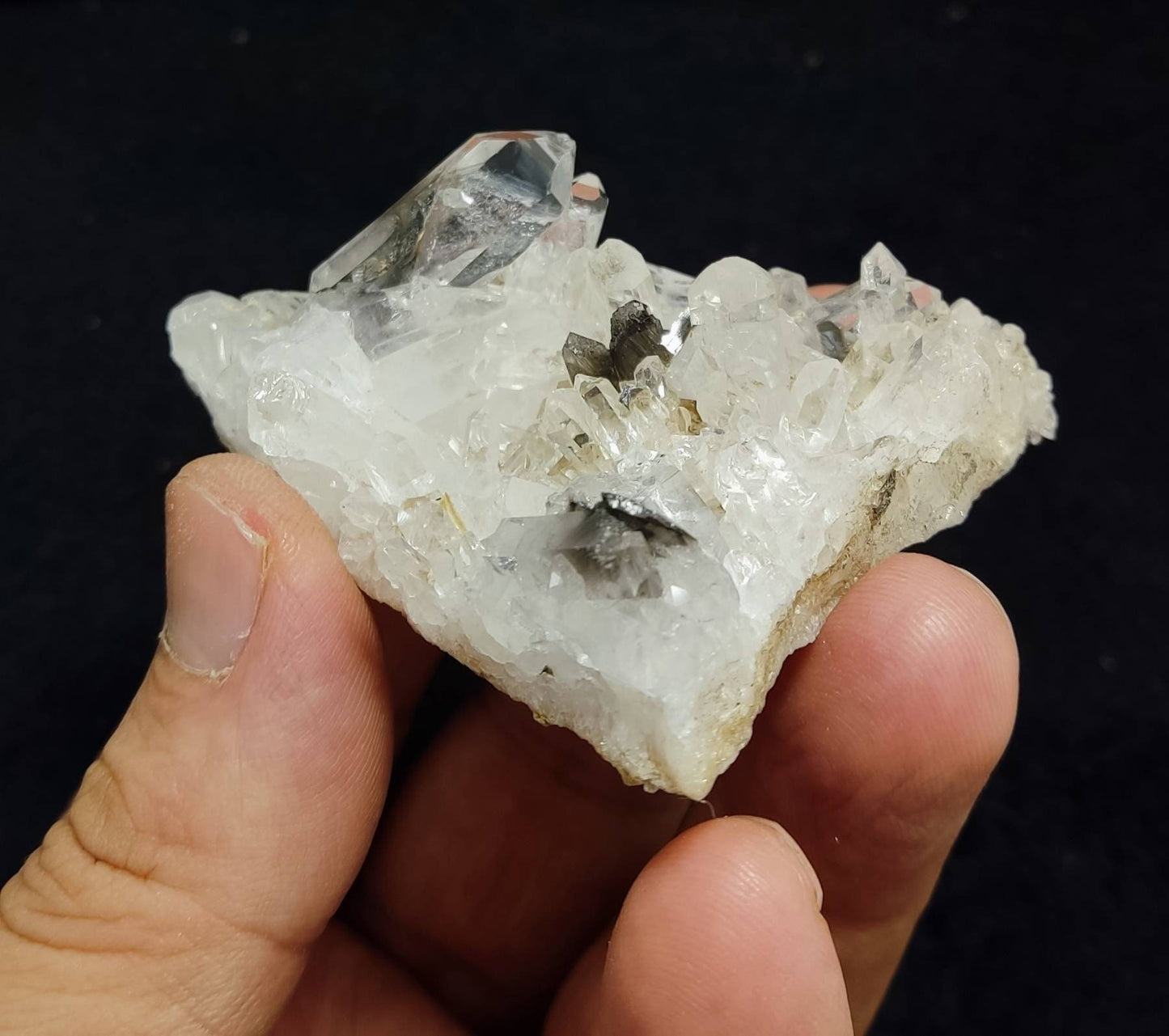 Terminated brookite Quartz Crystals specimen 62 grams