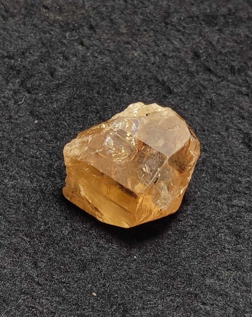 Natural terminated Topaz crystal 23 grams