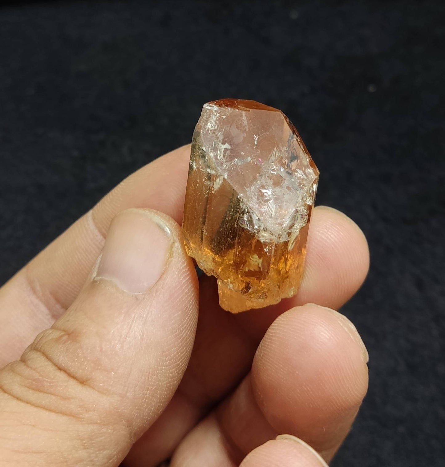 Single beautiful  very gemmy terminated Topaz crystal 24.5 grams