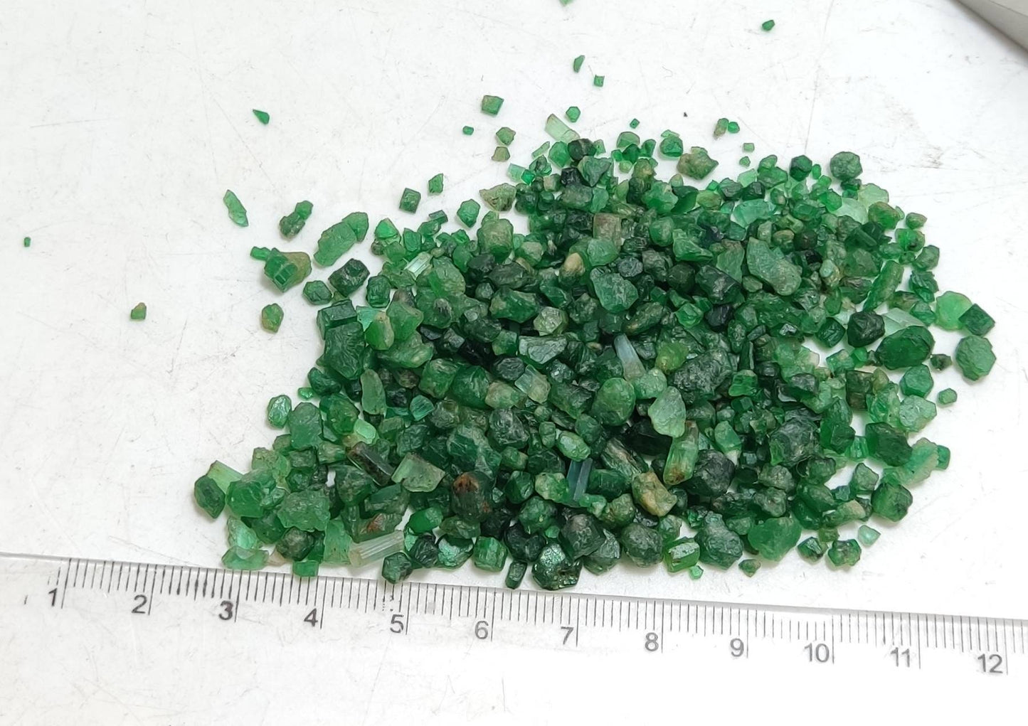 An amazing lot of natural small size rough emerald 150 carats