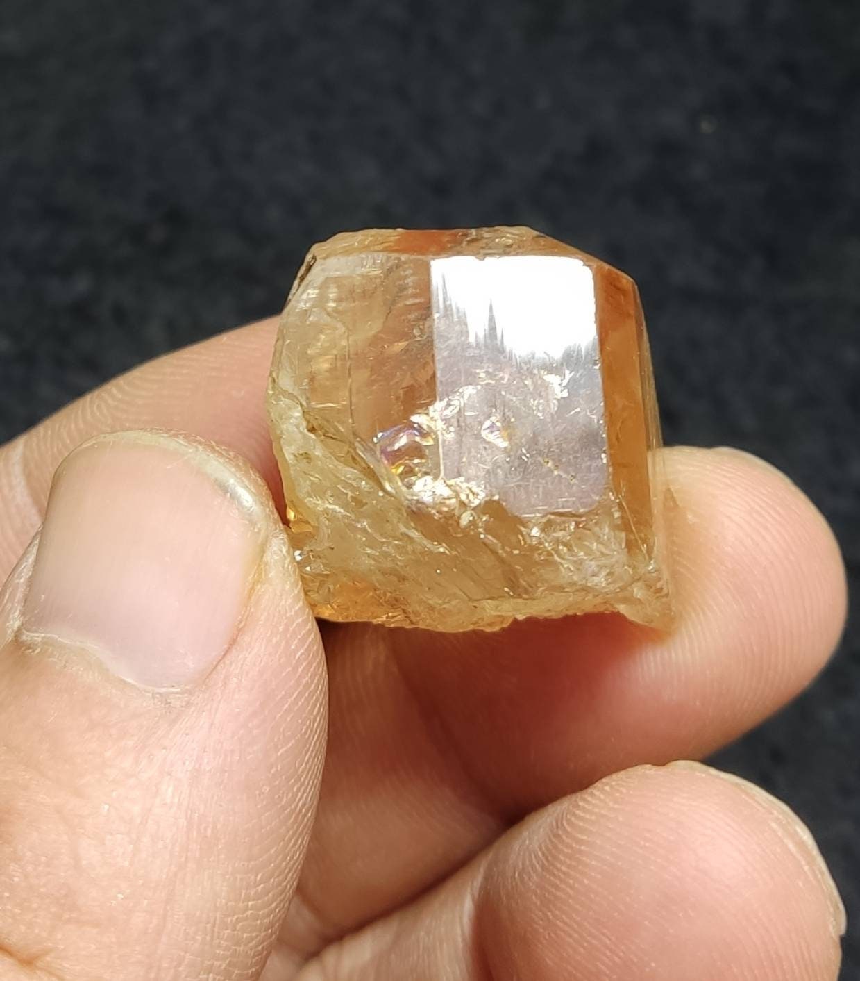 Natural terminated Topaz crystal 23 grams