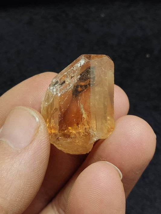 Single beautiful  very gemmy terminated Topaz crystal 24.5 grams