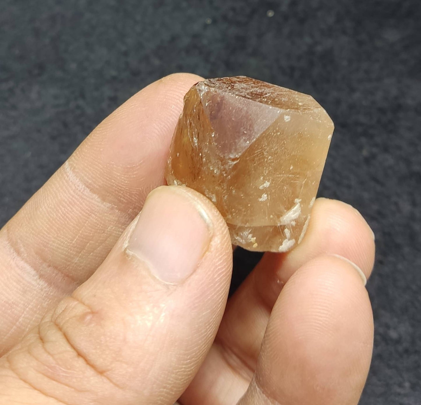 Terminated Topaz crystal 34 grams