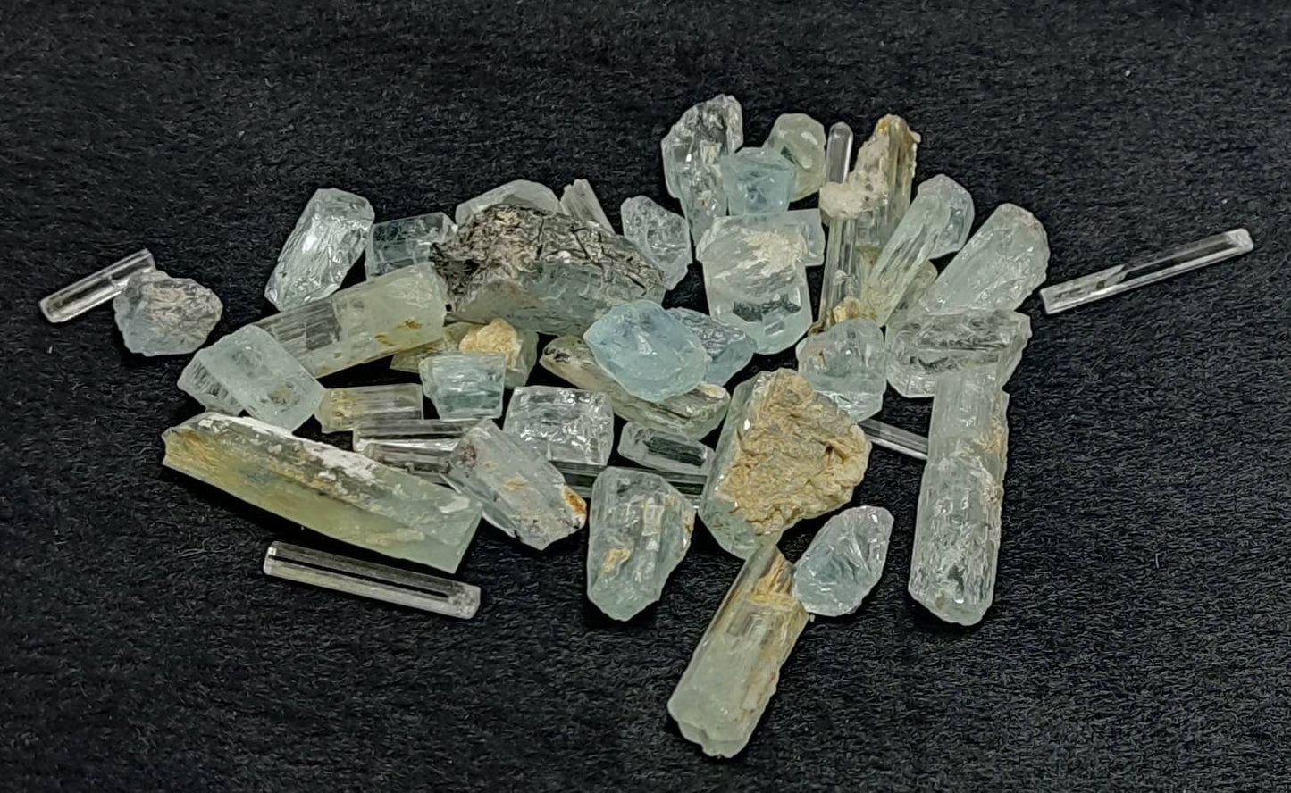 Aquamarine crystals lot 59 grams