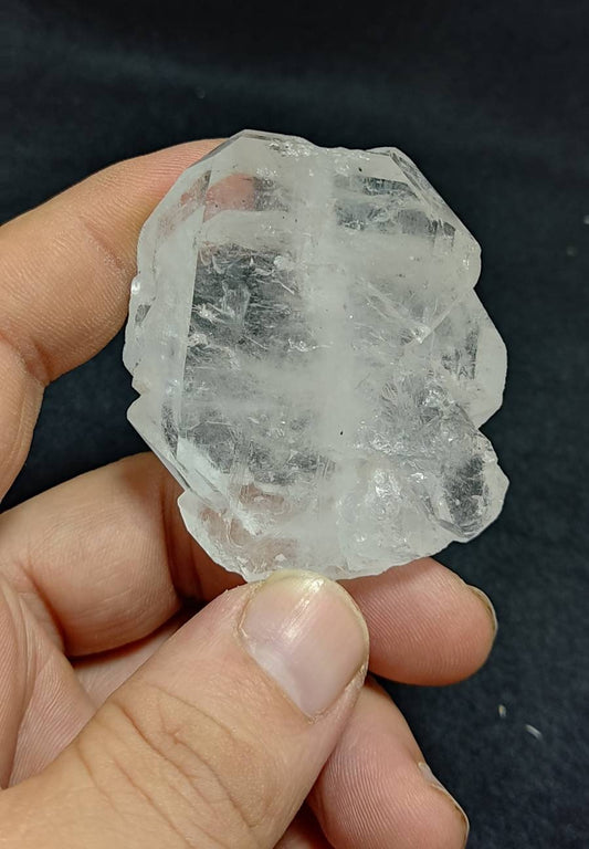 Clear faden quartz crystal 73 grams