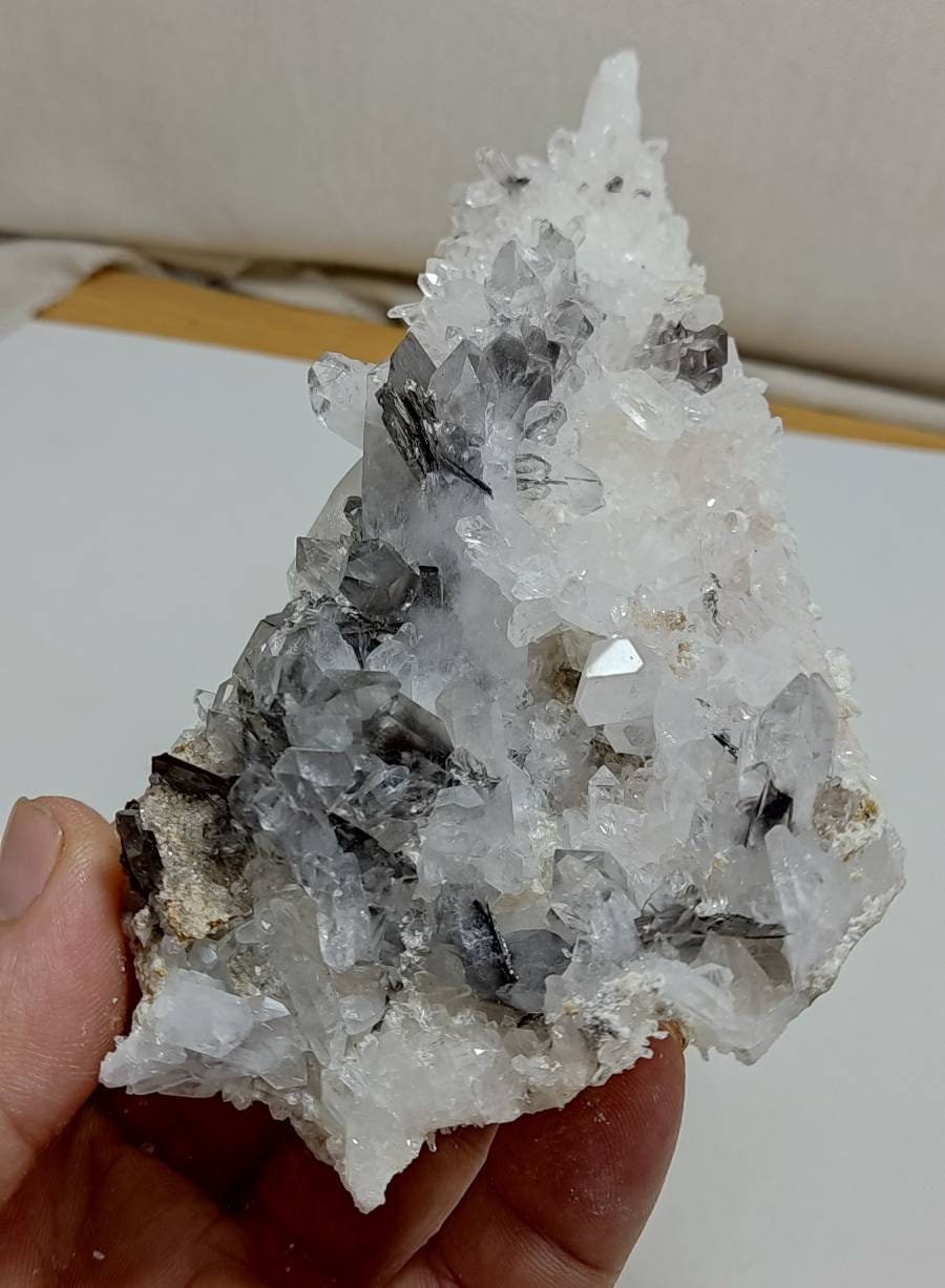 Brookite included Quartz Crystals plate 253 grams