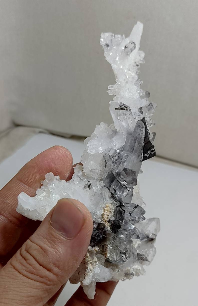 Brookite included Quartz Crystals plate 253 grams