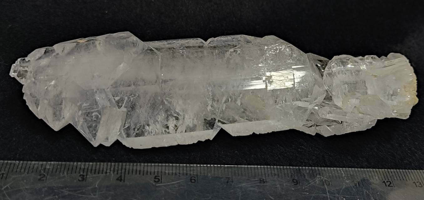 Clear faden quartz crystal 116 grams