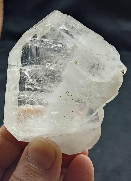 Clear faden quartz crystal 161 grams