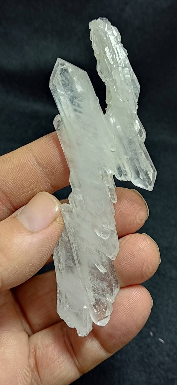 Clear faden quartz crystal 43 grams