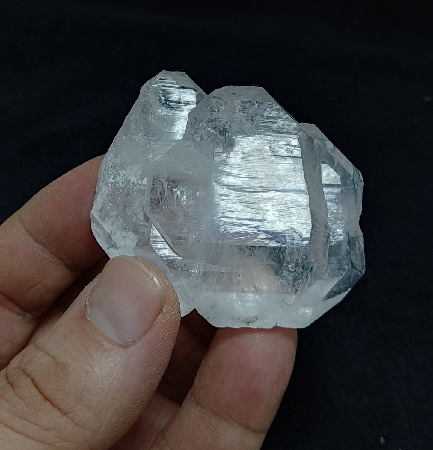 Clear faden quartz crystal 73 grams