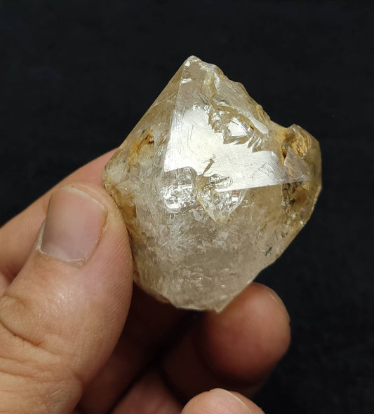 Fenster Quartz Crystal 64 grams