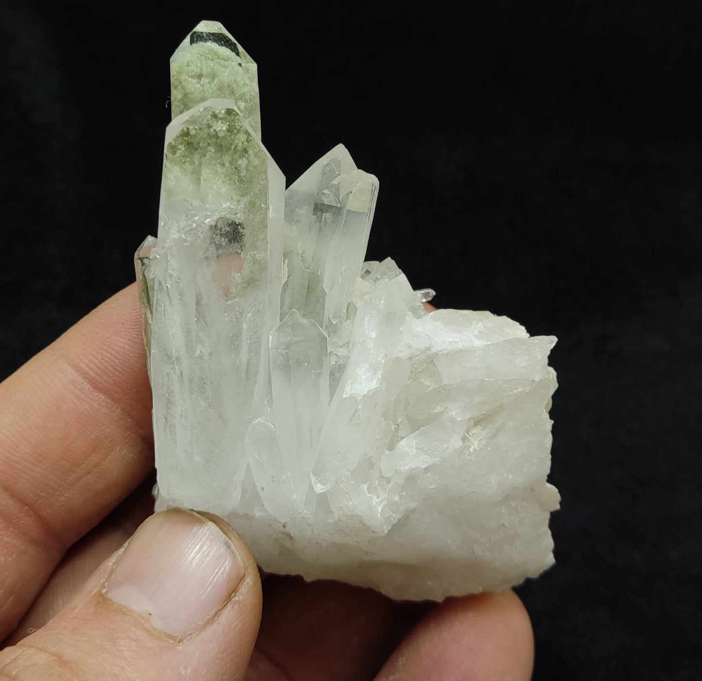 An Aesthetic Natural crystal specimen of of beautifully terminated Chlorite Quartz 70 grams
