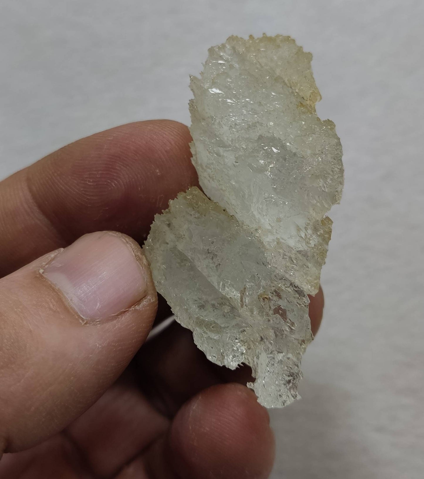 Fully etched Aquamarine floater Crystal 22 grams