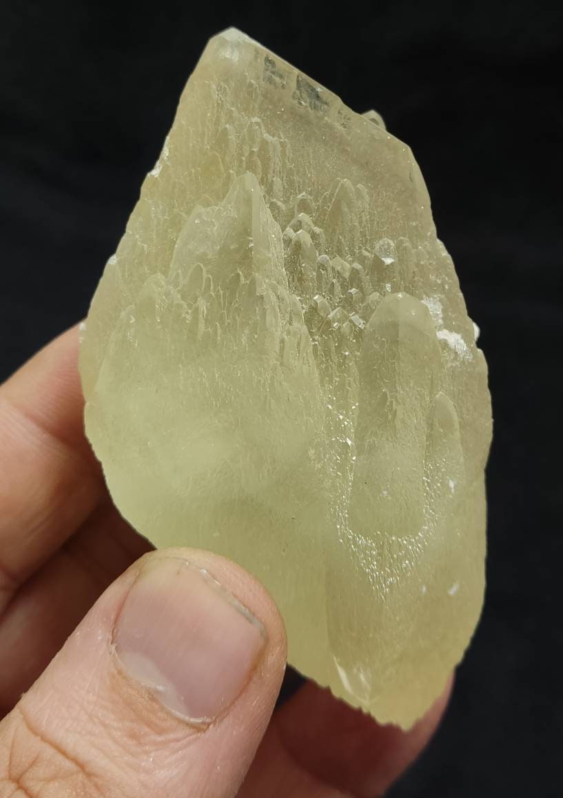Single beautiful Dogteeth calcite crystals cluster with beautiful terminations 163 grams