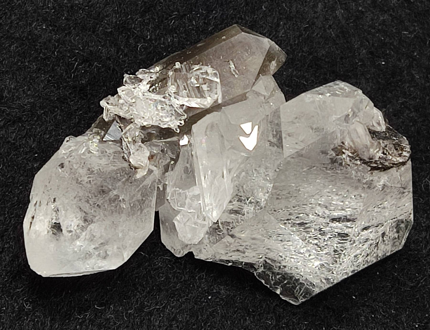 Single beautiful brookite included Quartz Crystals cluster 20 grams