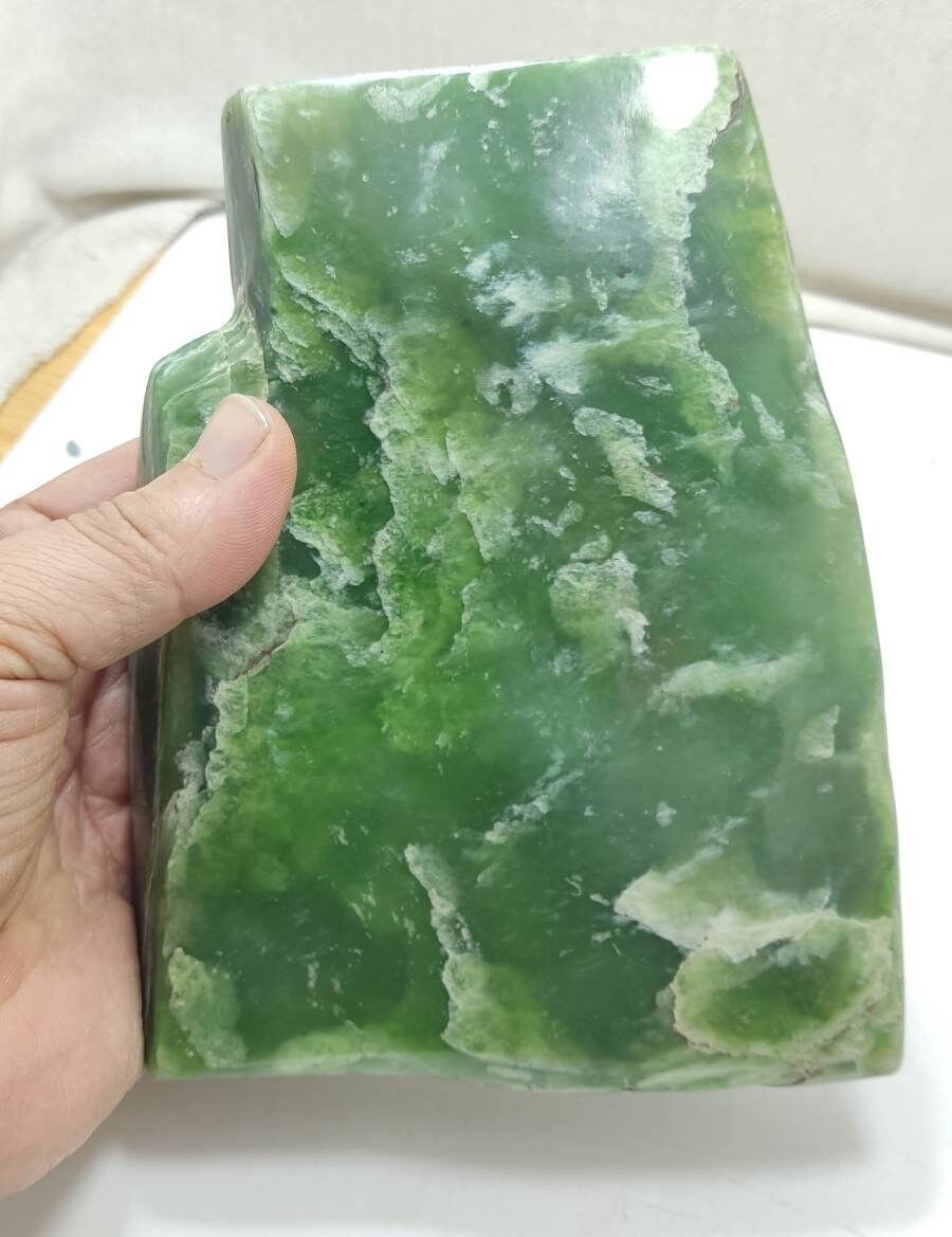 Polished Nephrite tumble freeform 1570 grams