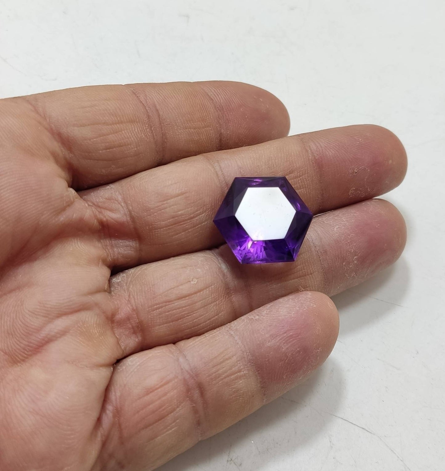 fancy hexagon faceted amethyst gemstone 30 carats
