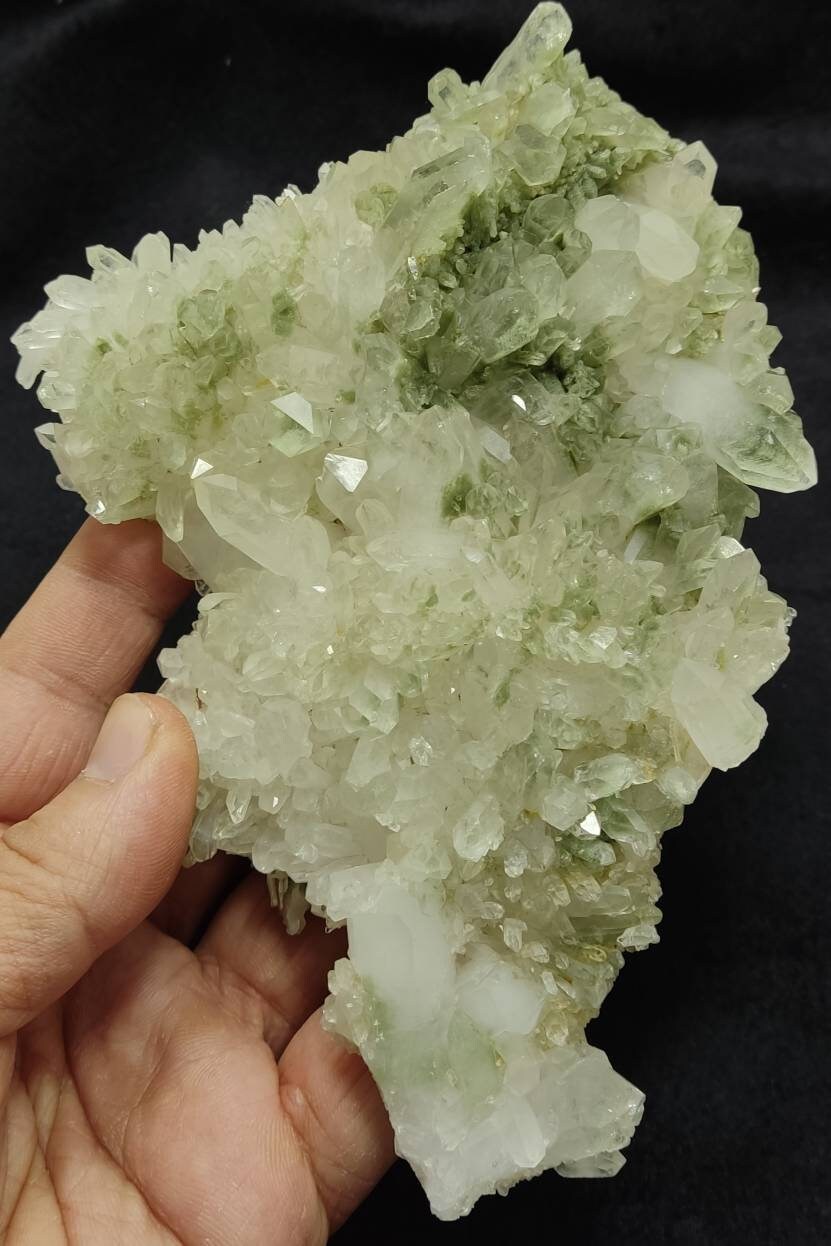 An Aesthetic Natural crystals cluster of beautifully terminated Chlorite Quartz 448 grams