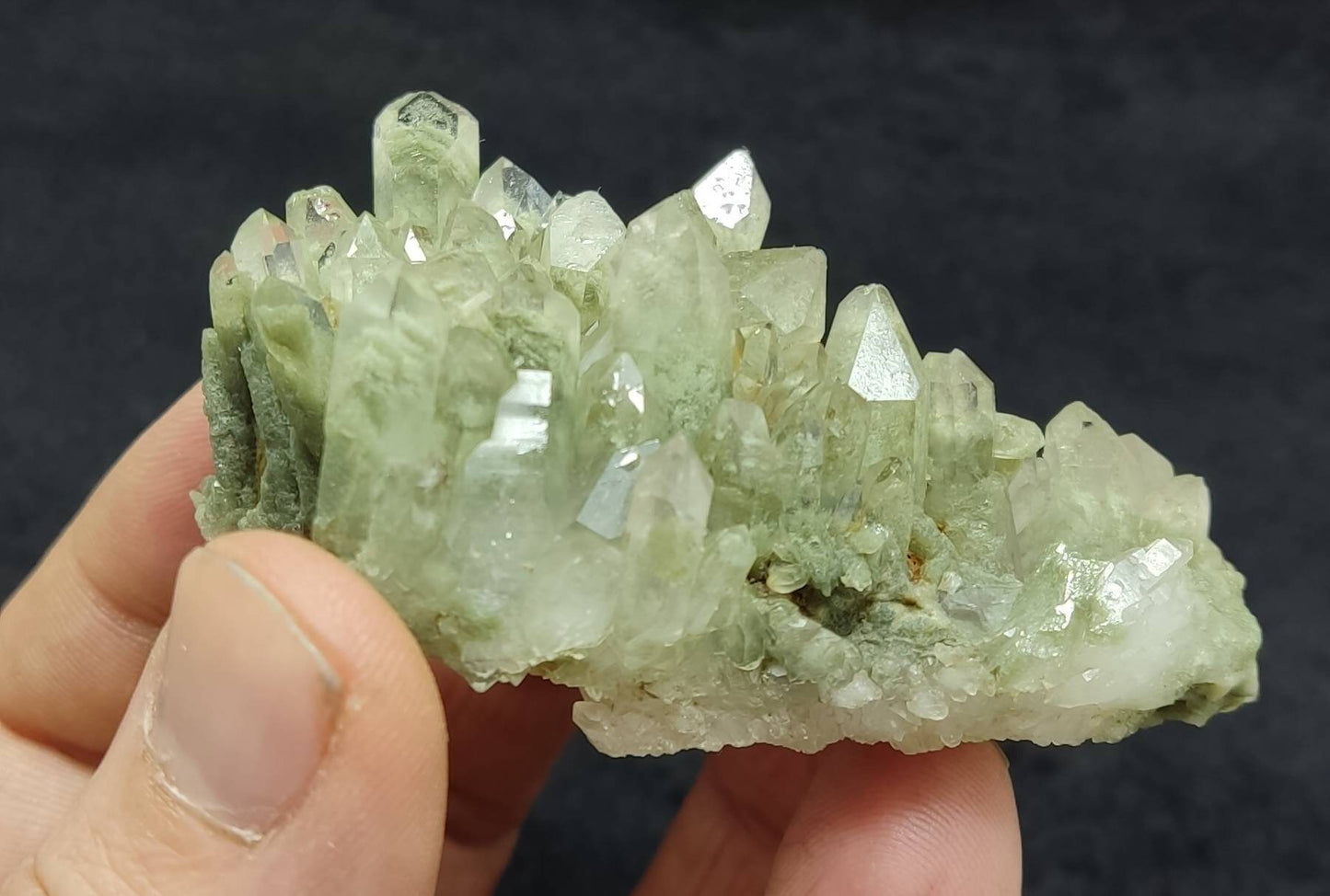 An Aesthetic Natural crystals cluster of beautifully terminated Chlorite Quartz 95 grams