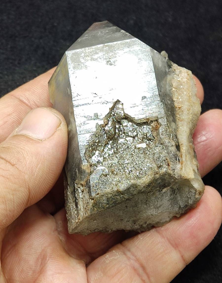 An amazing terminated chlorite lodolite quartz crystal 180 grams