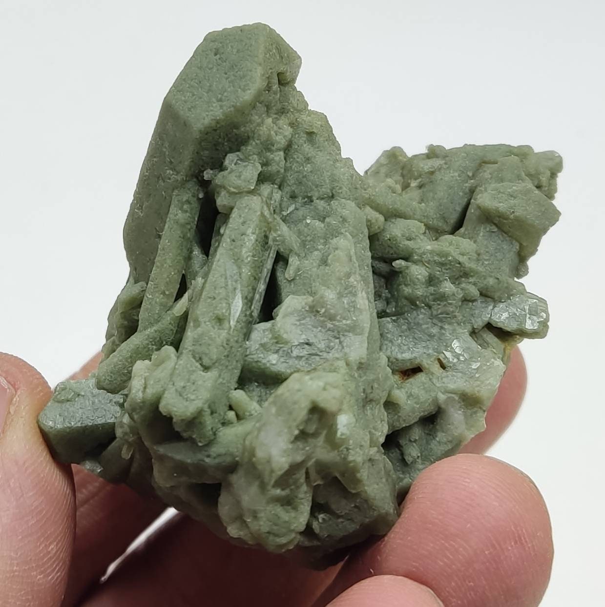 Natural cluster of terminated Chlorite Quartz 84 grams