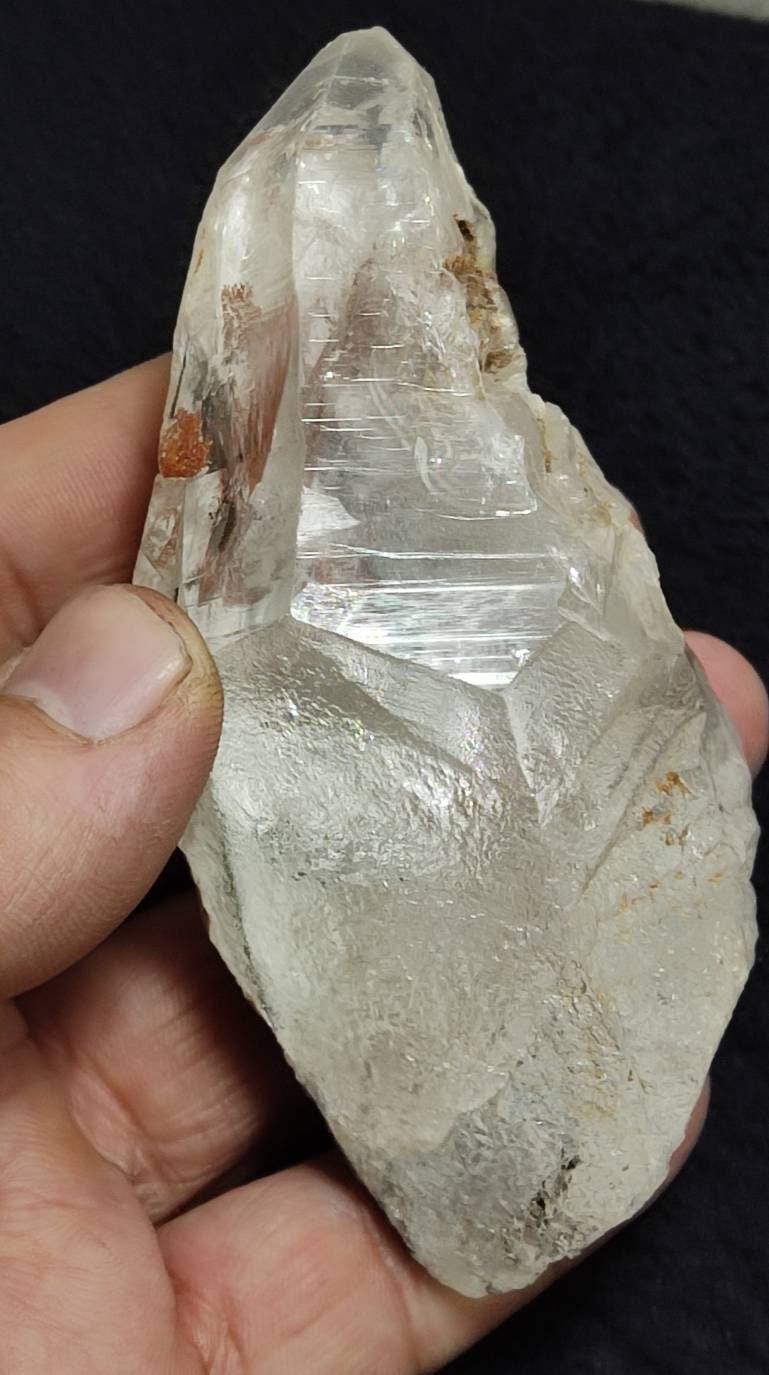 quartz crystal with Rutile sagenite inclusions 195 grams