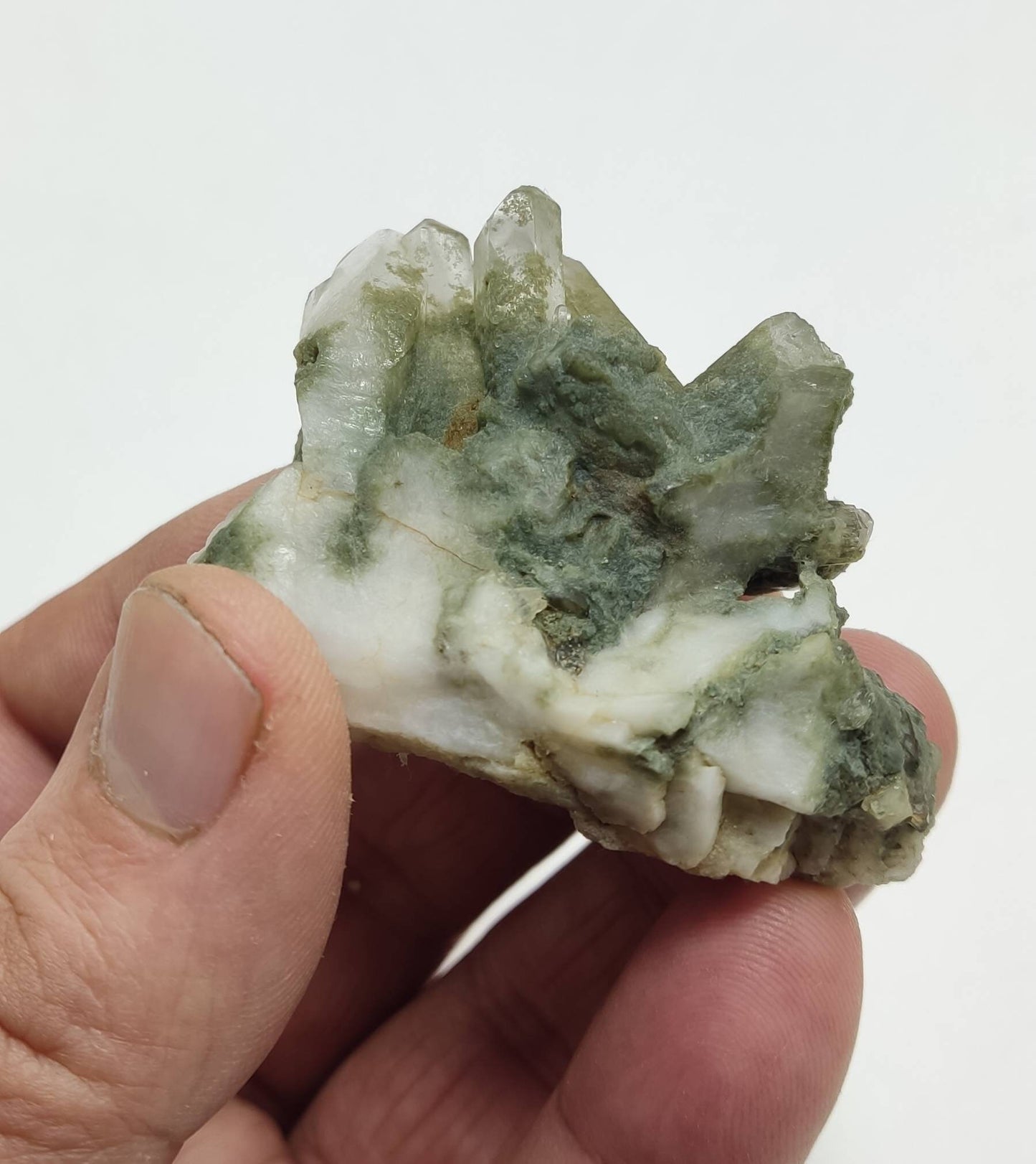 An Aesthetic small Natural crystals cluster of beautifully terminated Chlorite Quartz 65 grams