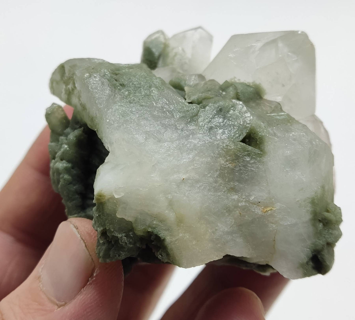 Chlorite Quartz cluster 179 grams