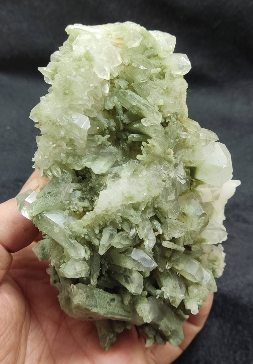 Chlorite Quartz crystals cluster 577 grams