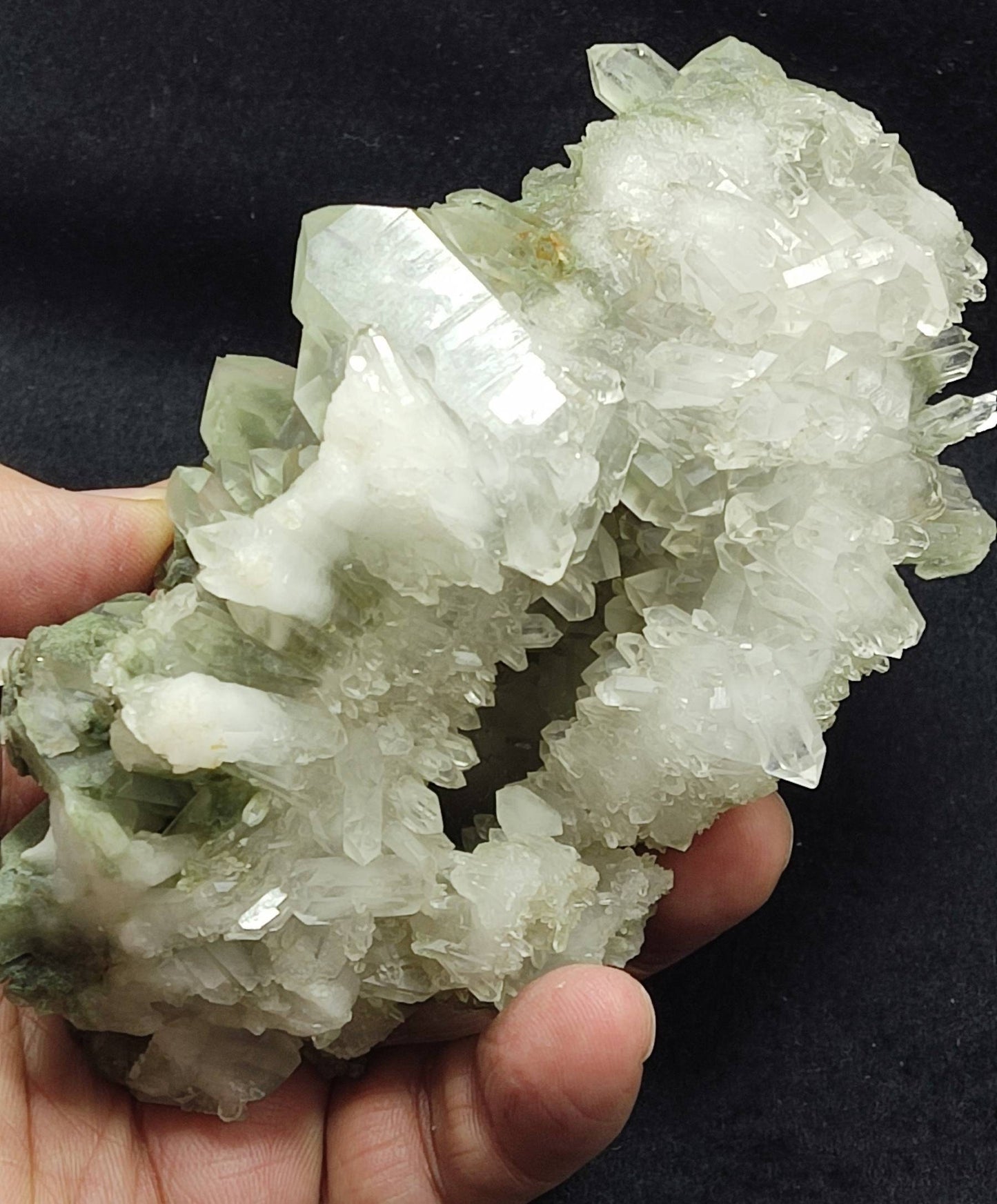 Chlorite Quartz crystals cluster 577 grams