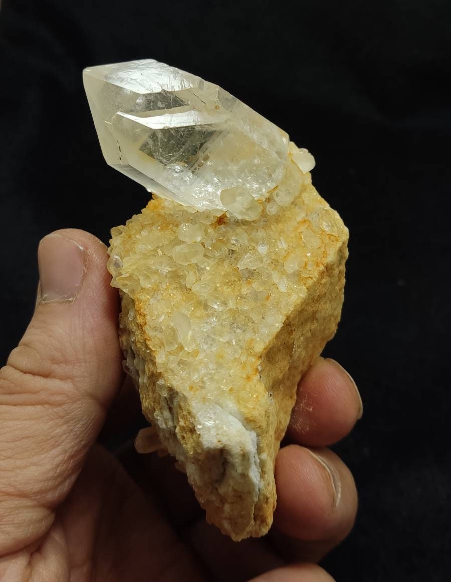 clear Quartz Crystal on matrix 184 grams